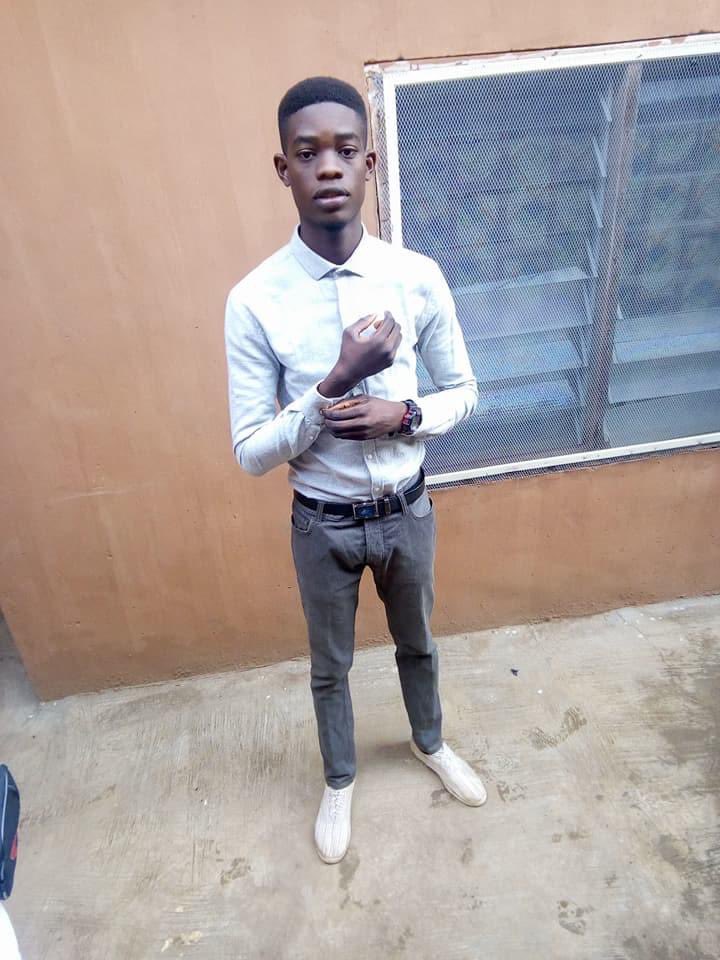 classinfinitus's tweet image. Happy birthday to Mr Governor of SAAT CLASS 22, Comrade Oguntimehin Idowu (a.k.a. Prodigious Paulous) 🤩🥂

Cheers to many more years with greatness and in happiness!!!

#ClassInfinitus