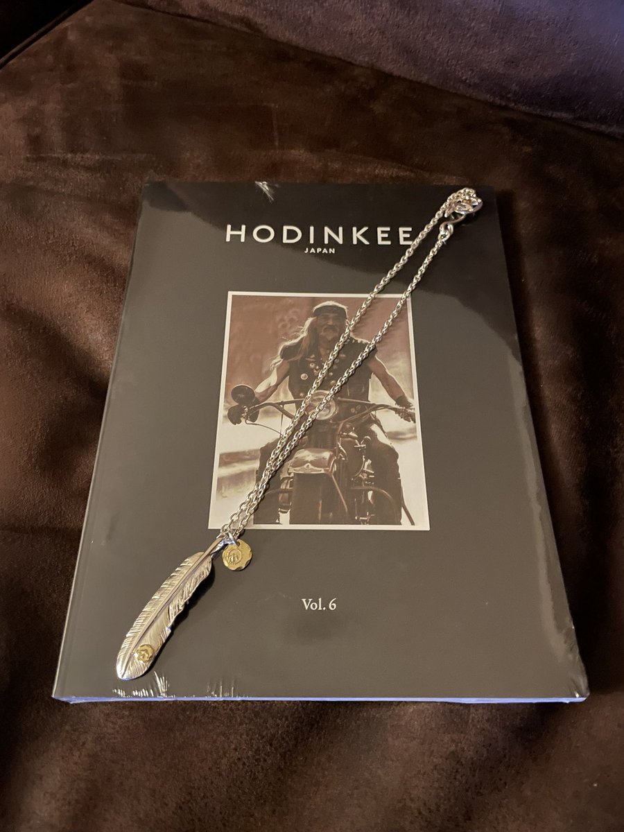 orrrrih's tweet photo. 7/9（日）
三省堂書店 有楽町店
在庫ありました

#HODINKEE
#ゴローズ
#goros https://t.co/JD7FmJVVe6