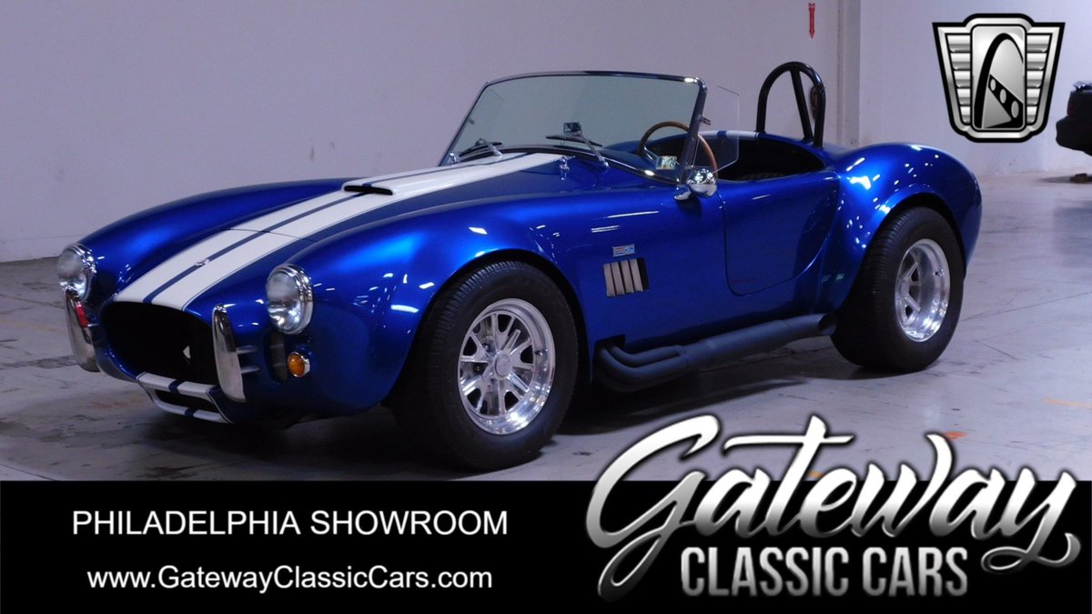 Gateway_Classic's tweet photo. 🔥ONLY 24 HOURS LEFT!! Don't miss out on this weeks opportunity to bid on a wide range of vehicles, from classic cars to modern exotics, this auction has something for everyone.🔥 #gatewayclassiccars #gatewayclassicauctions #dreamsdriven https://t.co/5q7uQSWOBw