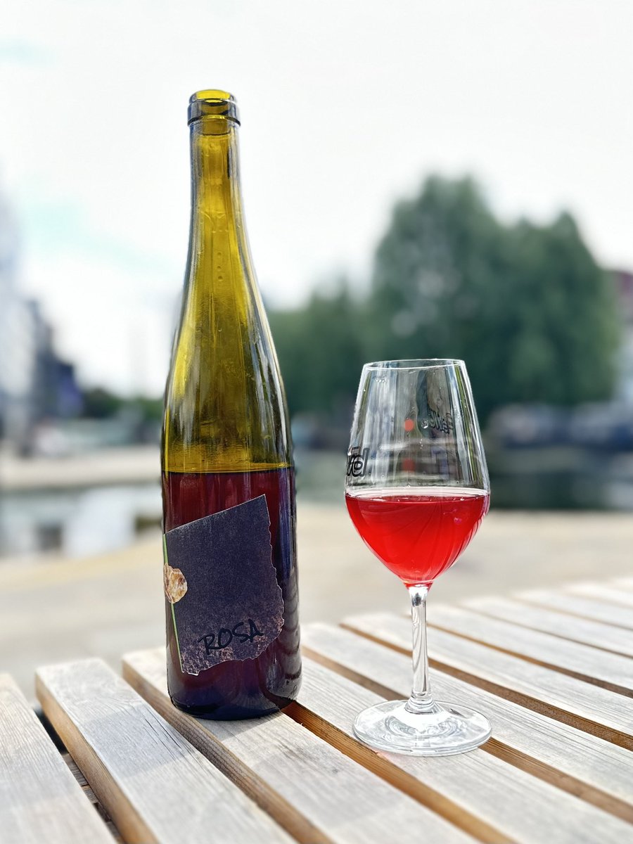 celad00r's tweet photo. This is now a wine account
#flawd #manchester #hannesbergdoll https://t.co/0DVLWzUGq0
