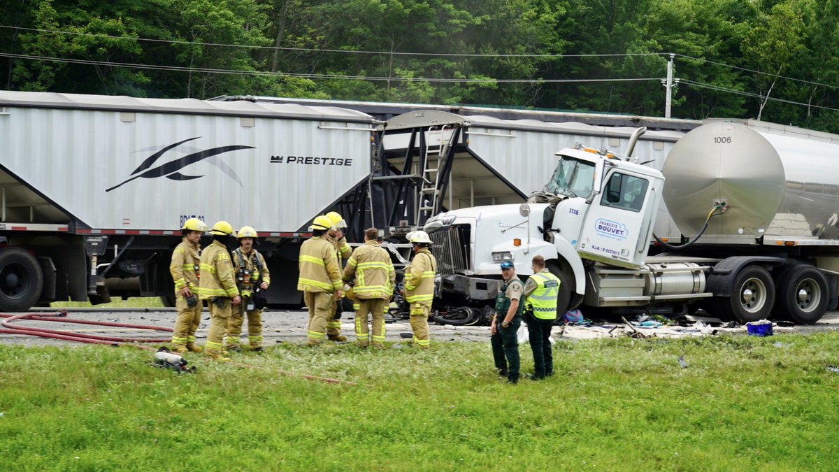Mélanie Guérin 43 ans et François Allaire 44 ans de Ste-Adèle sont les deux victimes de la collision sur l’A40 Est à TR vendredi. L’impact a été brutal, les secours ne pouvaient confirmer le modèle du véhicule et le nombre de morts vendredi pm. <a href="/icimauricie/">ICI Mauricie</a>