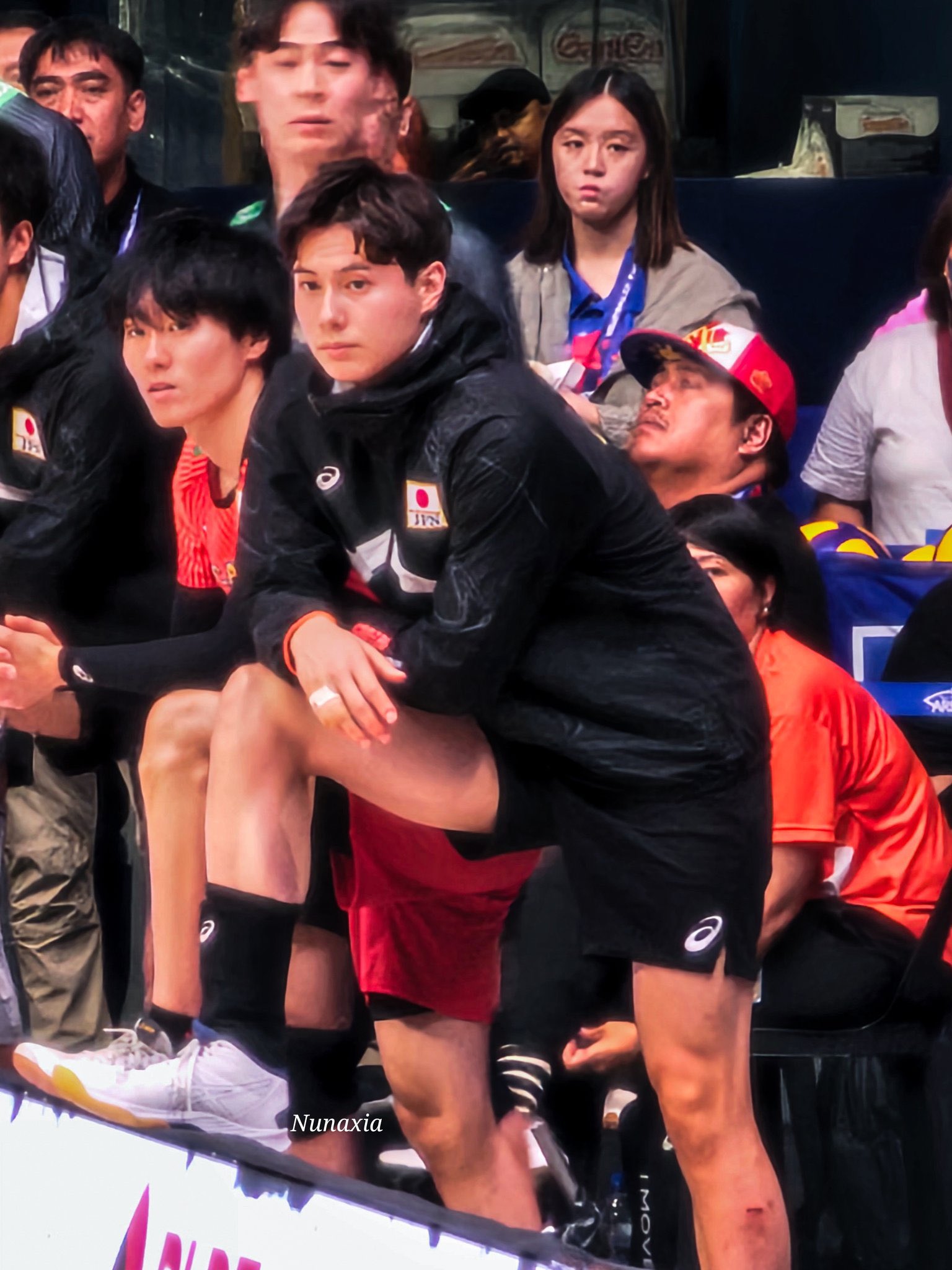 Amazon.co.jp: 龍神nippon 高橋藍選手 万年カレンダー : Office