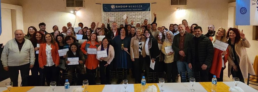 La Secretaria General de SADOP @lmjaureguiberry  participó de la asunción de las autoridades de la <a href="/SADOPMendoza1/">SADOP MENDOZA</a>  que renovó consejos directivos de seccional, de delegaciones, como también congresales provinciales y nacionales.
