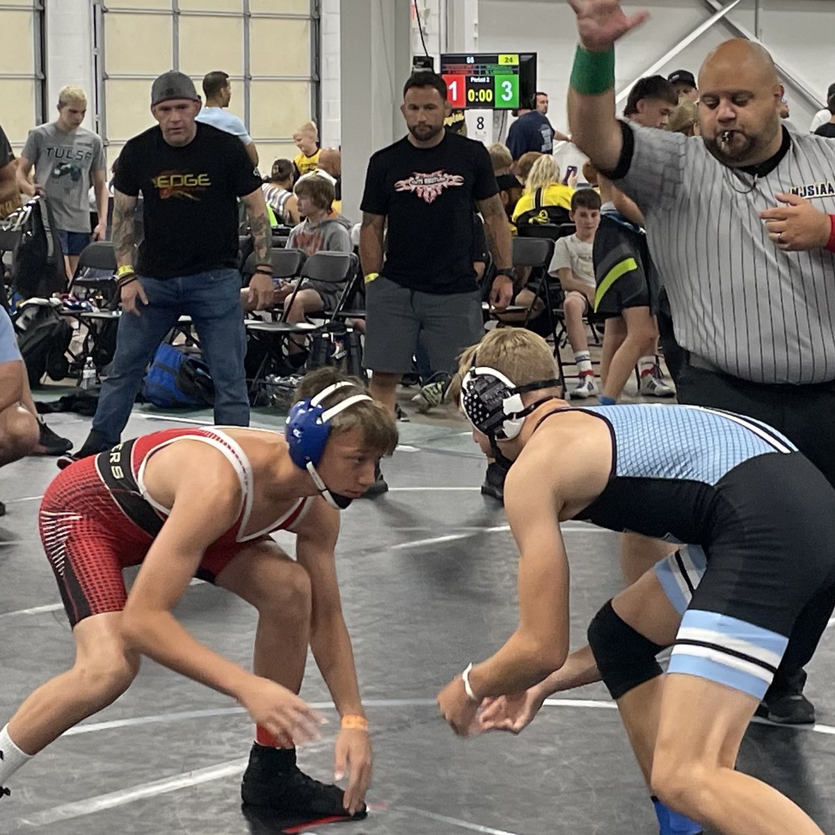 TyrantWrestling's tweet photo. Oh you signed up as a free agent to wrestle in Bison Duals? Your coach for the weekend will be UFC legend Frankie Edgar #TyrantWrestling #BisonDuals https://t.co/L0z2bjvnmZ