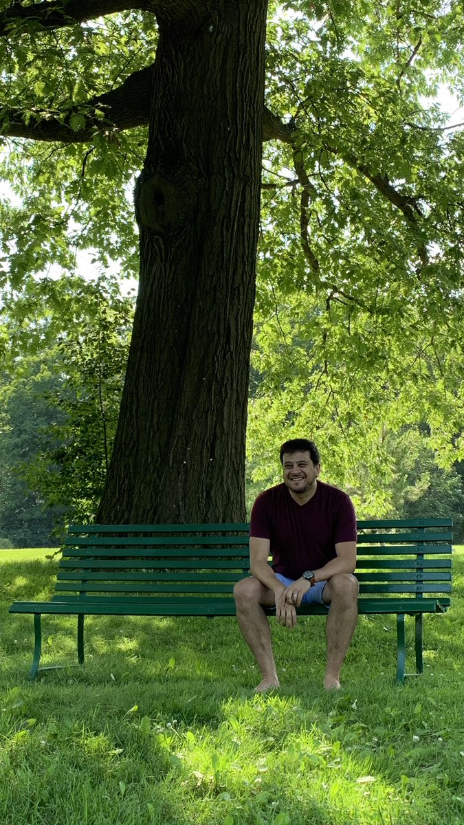 ernie_qs's tweet photo. Pique-nique avec les amis à l’Arboretum. 

#Canada #Ontario #Ottawa #Arboretum #LGBT #LGBTQI #GayCanada #GayQuebec #GayGatineau #GayMen #GayGuy #GayMenOver40 #GayAt50 #Gay https://t.co/qC7XzyHNVx