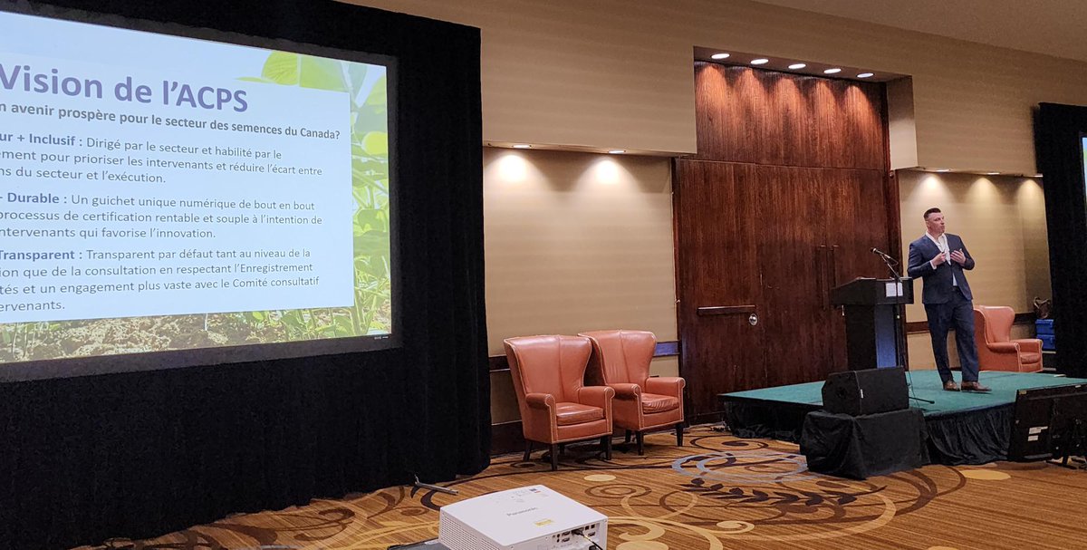 Seedgrowers's tweet photo. Our ED, Doug Miller speaks to the delegates about Seed Regulatory Modernization (SRM).
#ChooseCertifiedSeed #CdnAg
Notre directeur exécutif, Doug Miller, s'adresse aux délégués sur la Modernisation de la réglementation des semences (MRS) #ChoisirSemenceCertifiee https://t.co/sFMdeNqXRq