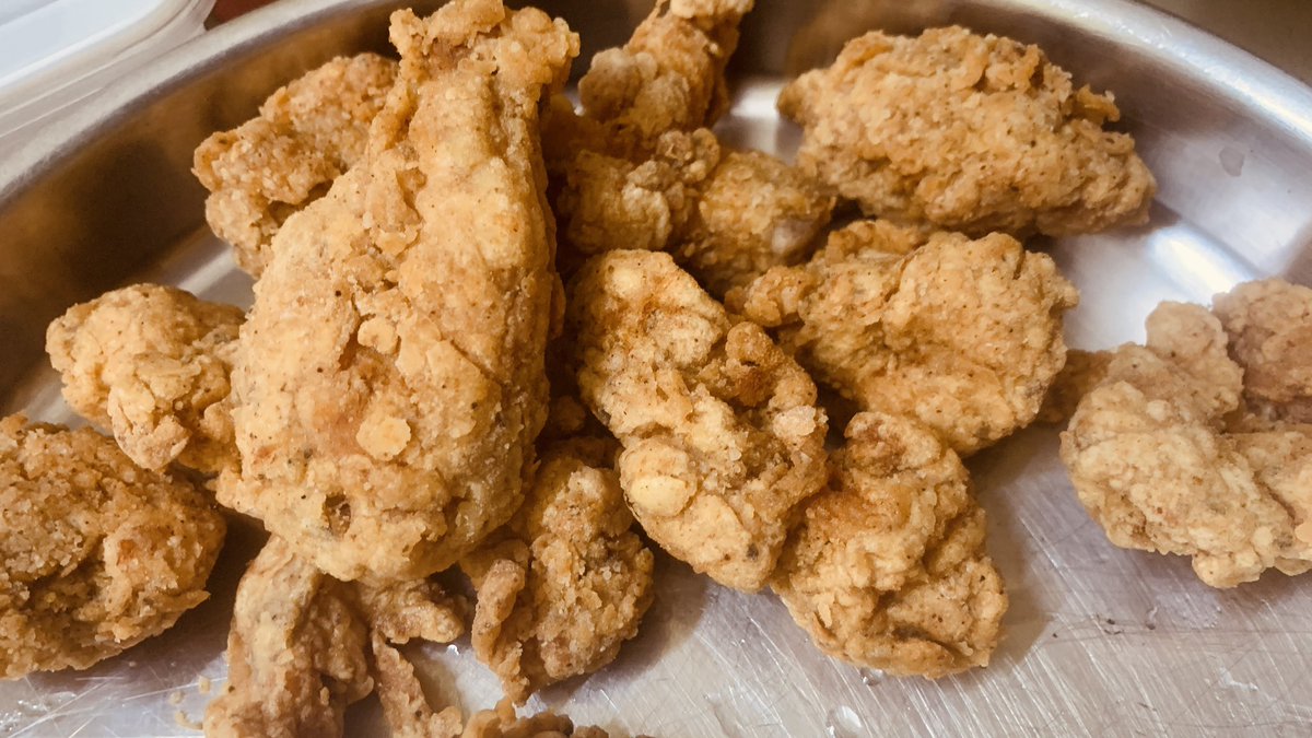 Punch_B's tweet image. Famous LFC available on online booking.
கடைய போடுறோம் கள்ளாகற்றோம் 🥳
#selfcook