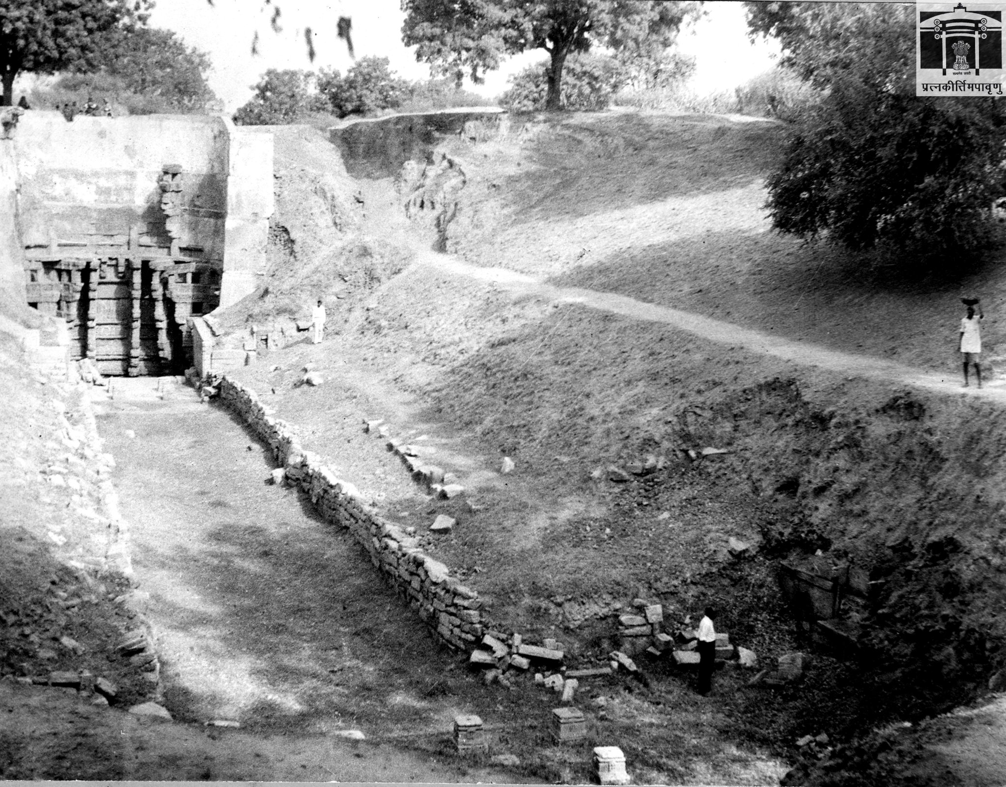 A History a Day on Twitter "It took 7 long years but with every step