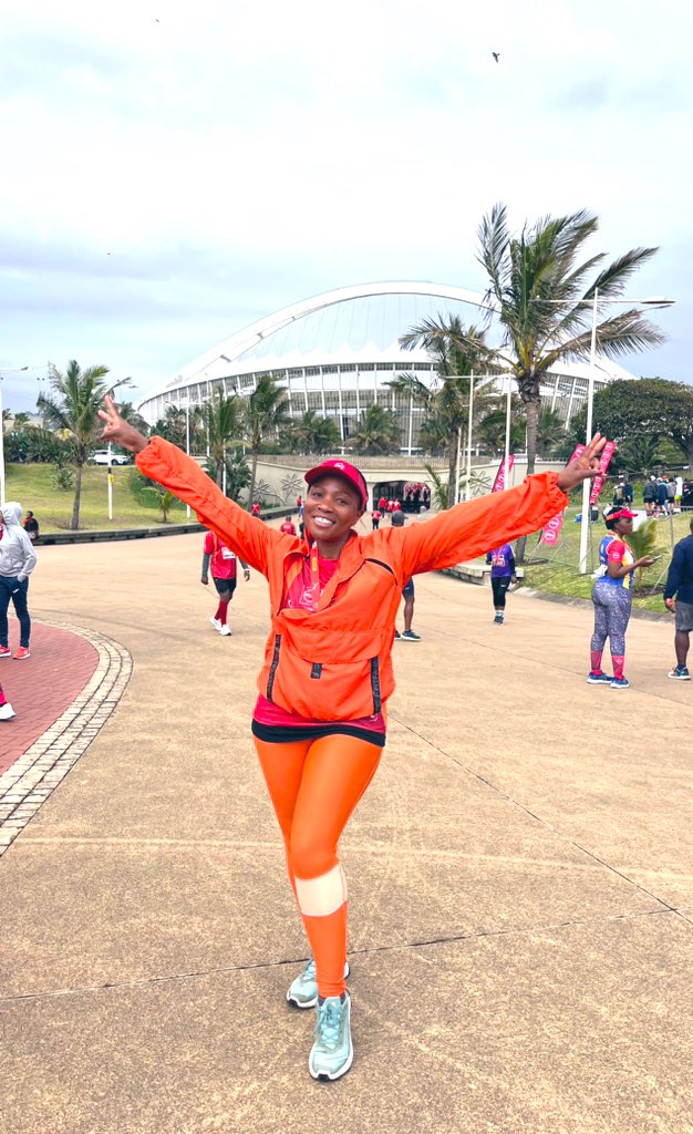 noxbloom's tweet photo. We done did it  #AbsaRunYourCity
Sooo proud of my daughter finishing her 1st 10km run today 🎉💃🏽👌🏾

Decide 
Commit 
Do it 
Hot or cold weather we show up for ourselves 🎉💃🏽

#FitToBloom https://t.co/IIQ3yMqdTZ