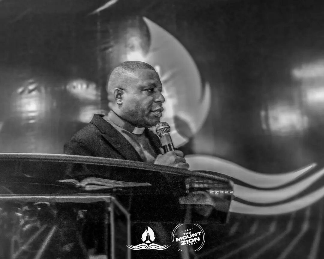 Pst_IGHOfficial's tweet photo. *MORE GRACE*
James 4:6
But he giveth more grace. Wherefore he saith, God resisteth the proud, but giveth grace unto the humble.

Grace really matters in the journey of life, it makes someone to be different from the others and sustaining it requires total submission to God. https://t.co/6rUPTlWPZT