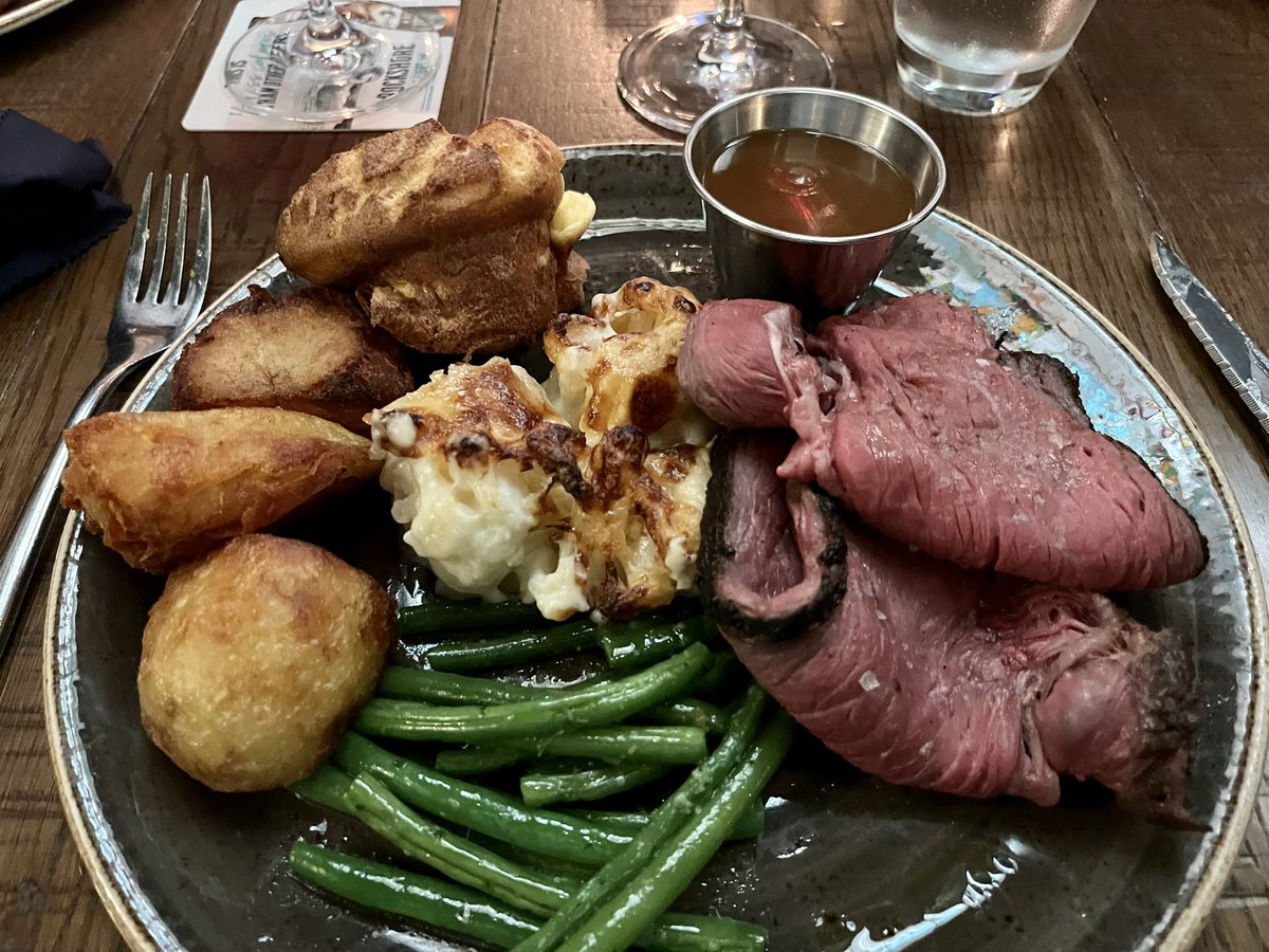 Declan maxwell tweet media