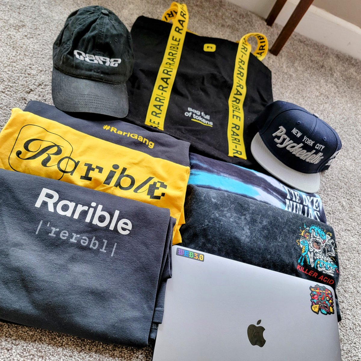 trying to pack for Lisbon with web3 brands only.

gm 🌄