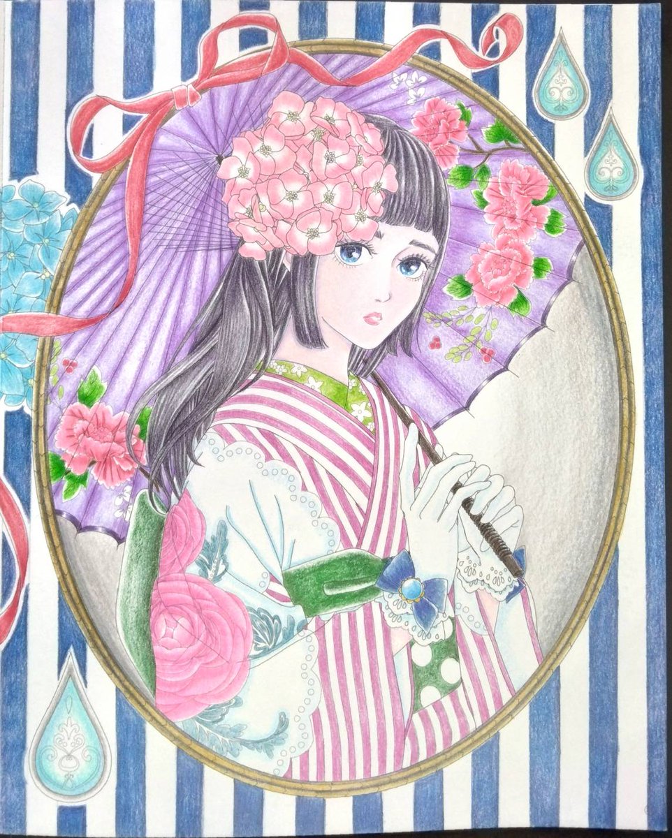 s0ra7538's tweet photo. #加藤木麻莉 さん（@katogimari）の #乙女のレトロ塗り絵 から"鏡に映る少女の見つめる先は…"
紫陽花を塗るぞという使命感？ で塗り始めましたが、気づけばもう7月にΣ(,,ºΔº,,*)
ストライプを雨に見立て、あじさい色で少女を塗ってみました。
完成できてよかったです😌
#大人の塗り絵
#コロリアージュ https://t.co/hmQZPKK2cT