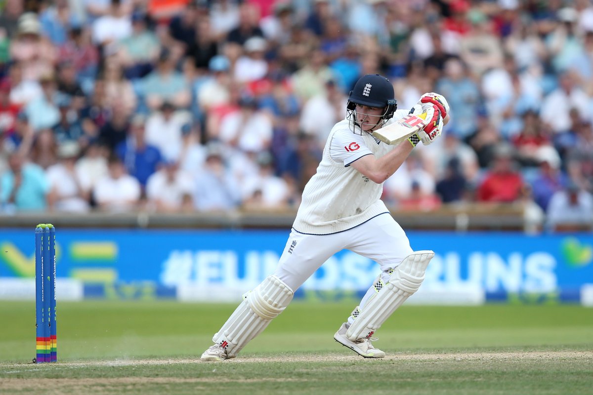 England Cricket tweet media