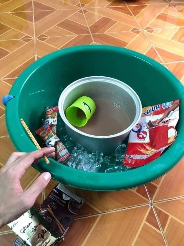 ก้อยากจะเมาให้ลืมเทอ ลืมความรักที่แสนห่วย