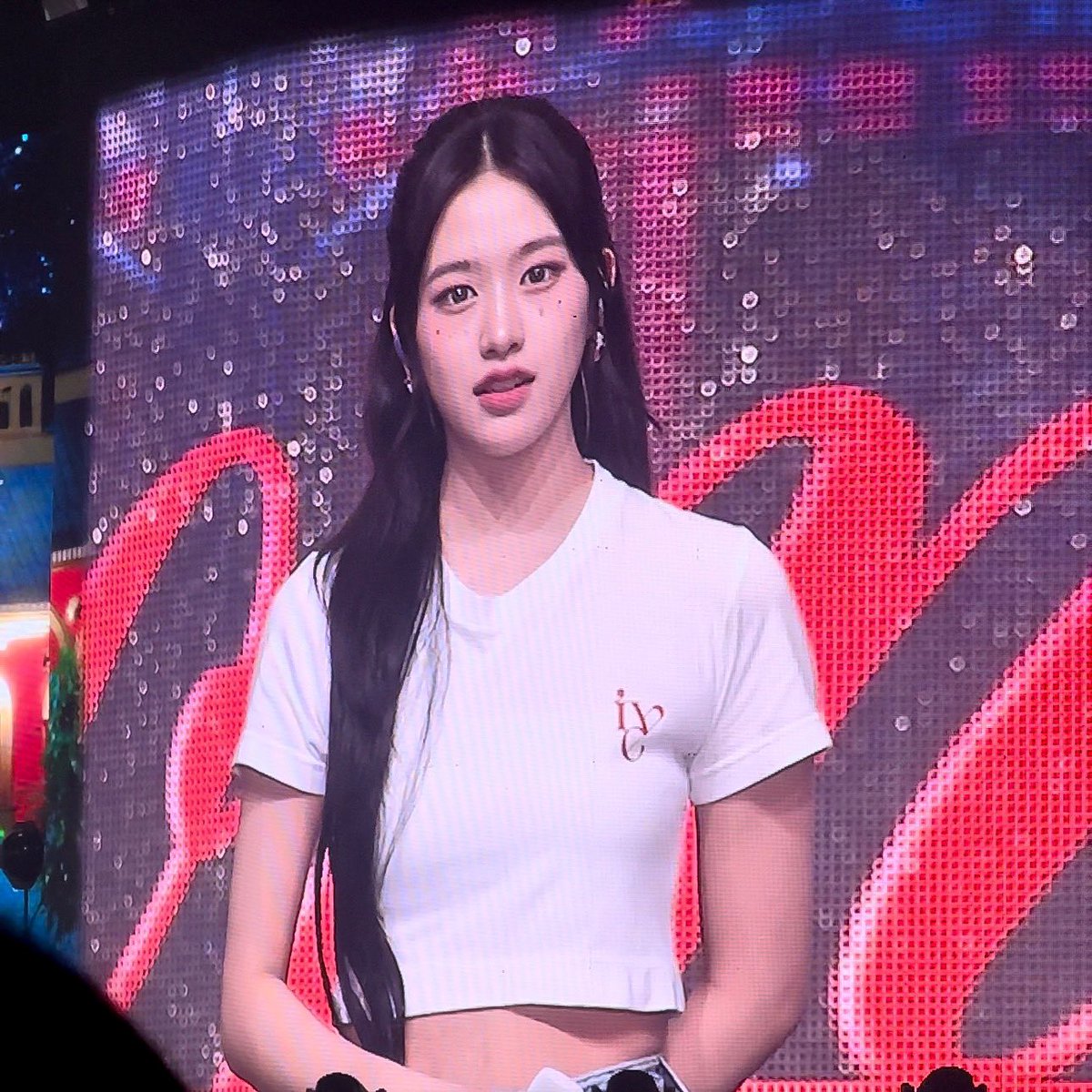 ayjpix's tweet photo. 🐱 https://t.co/tizkPOqkhH