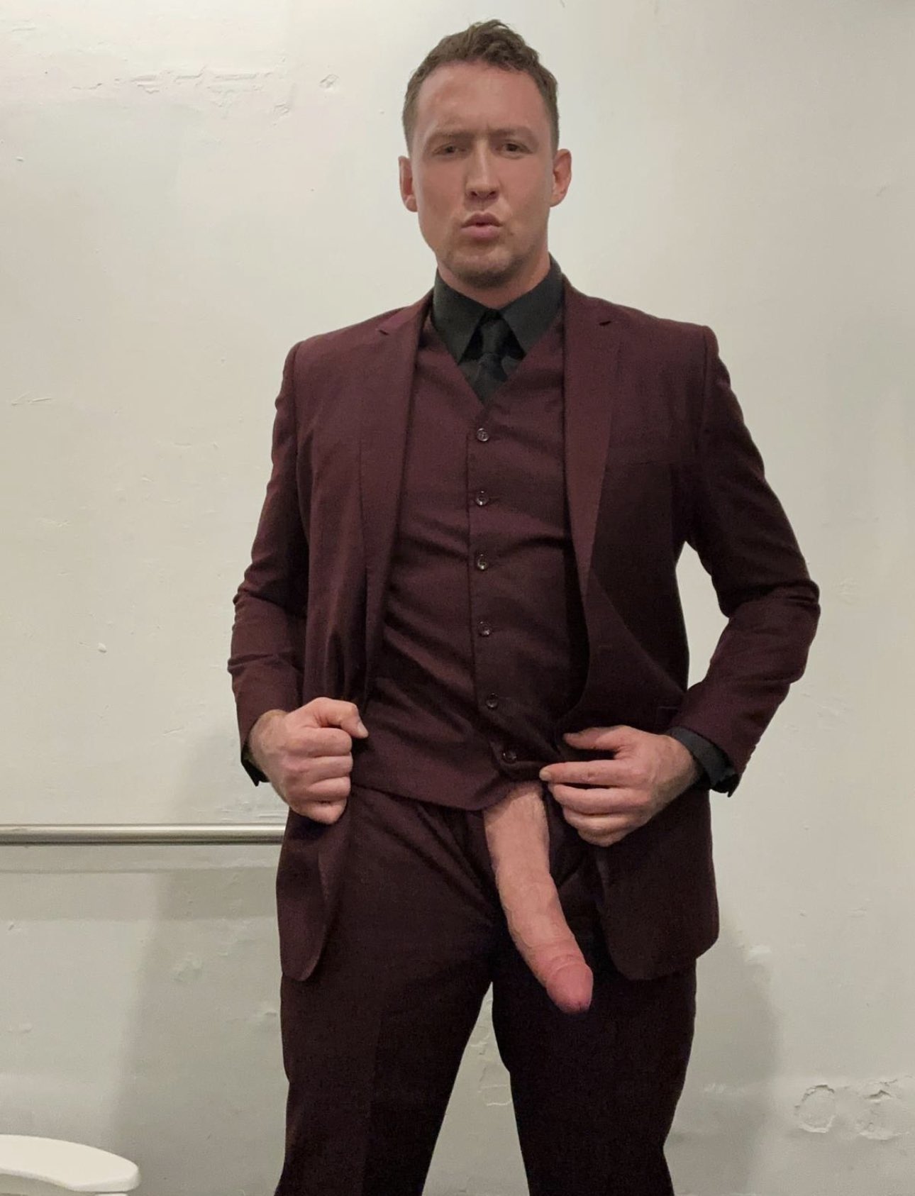 Wedding Restroom - What happens next? https://t.co/WO12S9QrAp