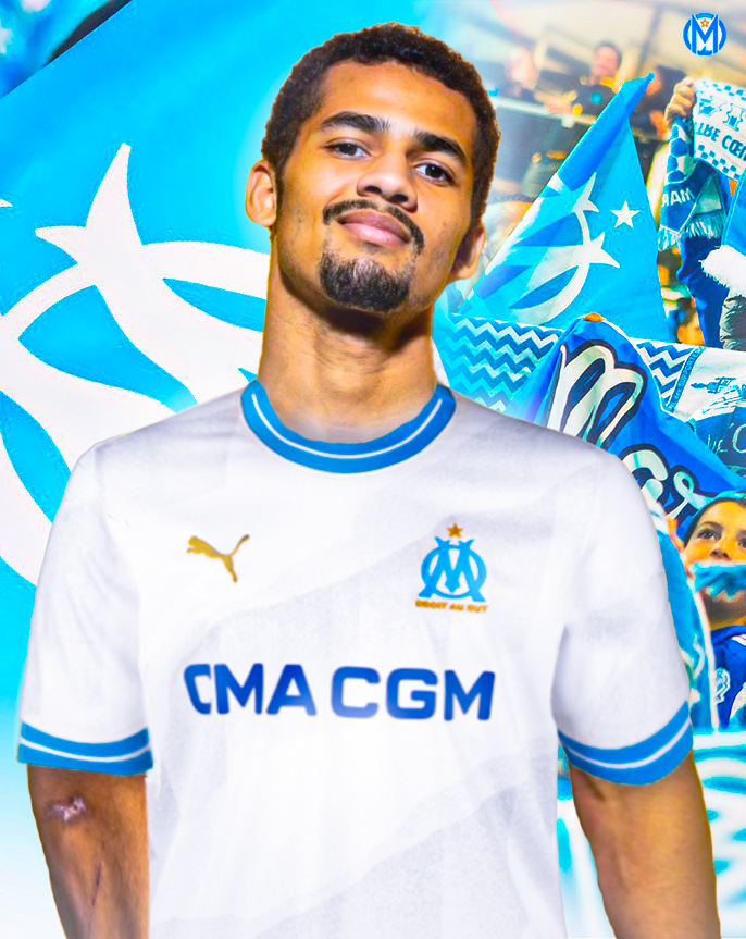 Be_OM13's tweet photo. On le lance ce foutu #NdiayeOM ou on continue de dormir ? 😭

📸 : @Mohaa95_

#TeamOM | #MercatOM