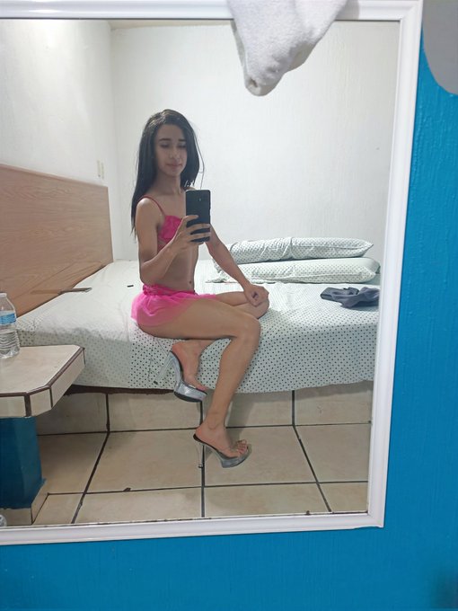 very horny🔥 #sissy #sissyespa&ntilde;ol #crossdressers https://t.co/Ms3awb2NUj<a href="/tag/sissy"class="tags">#sissy</a><a href="/tag/sissyespa%C3%B1ol"class="tags">#sissyespa&ntilde;ol</a><a href="/tag/crossdressers"class="tags">#crossdressers</a>