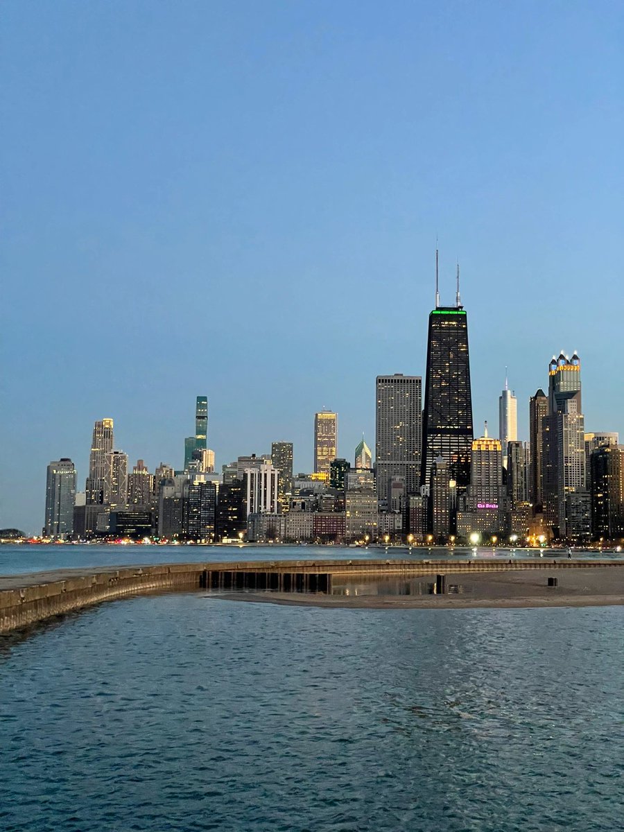 lopez65214's tweet image. Lincoln Park in Lakeland
📍North Avenue Beach

#Chicago #BestSunset