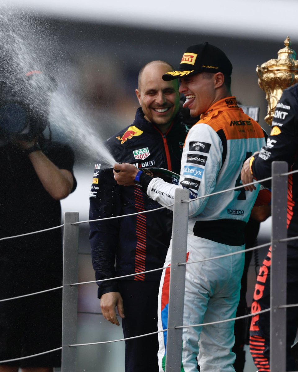 THAT FEELING. 😝

#BritishGP 🇬🇧