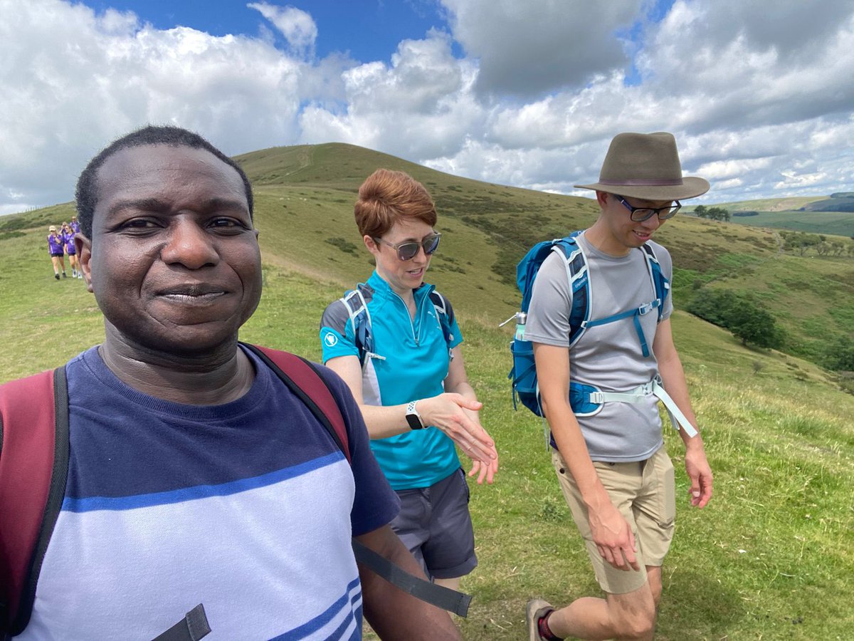 RamVaidhyanath's tweet photo. Our fantastic Head &amp; Neck Team @NicLRIRTD @Amyebarnes17 @Kjdot14 @V_Lam11 @dejolaleye @LeicshN Peter Conboy &amp; Narendra Reddy have managed to raise over £11000 for @BrownDogCancer Please DONATE: https://t.co/iO5P72769h https://t.co/3jrUTx4aW7