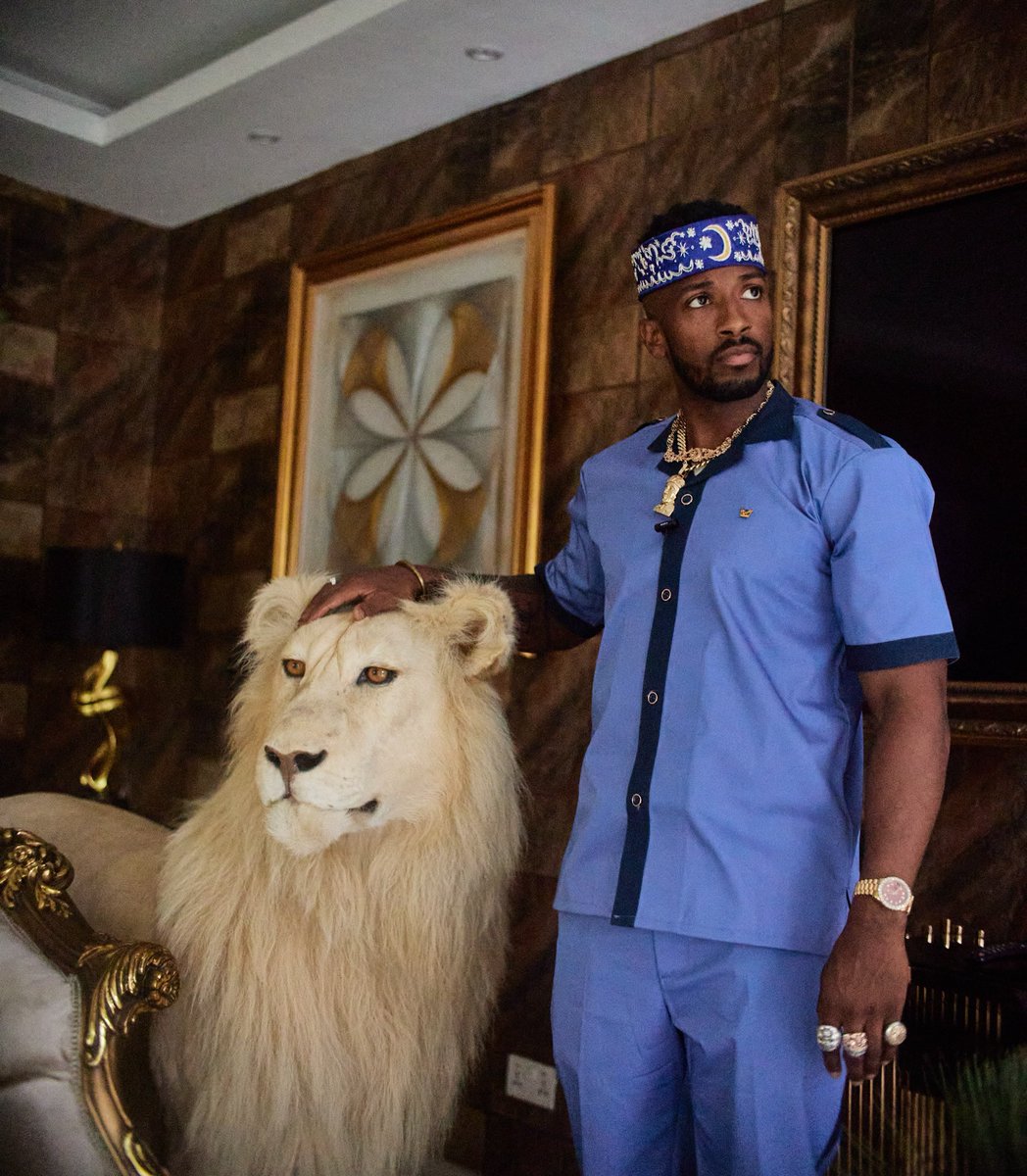 19keys_'s tweet photo. Lions never ask Tigers to hunt for them https://t.co/0dwtPoUZWy