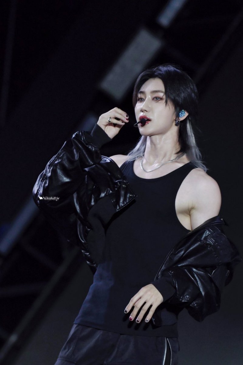 kmgluvre's tweet photo. IMMACULATE OH MY GOD MINGHAO https://t.co/dXML2Dfegg