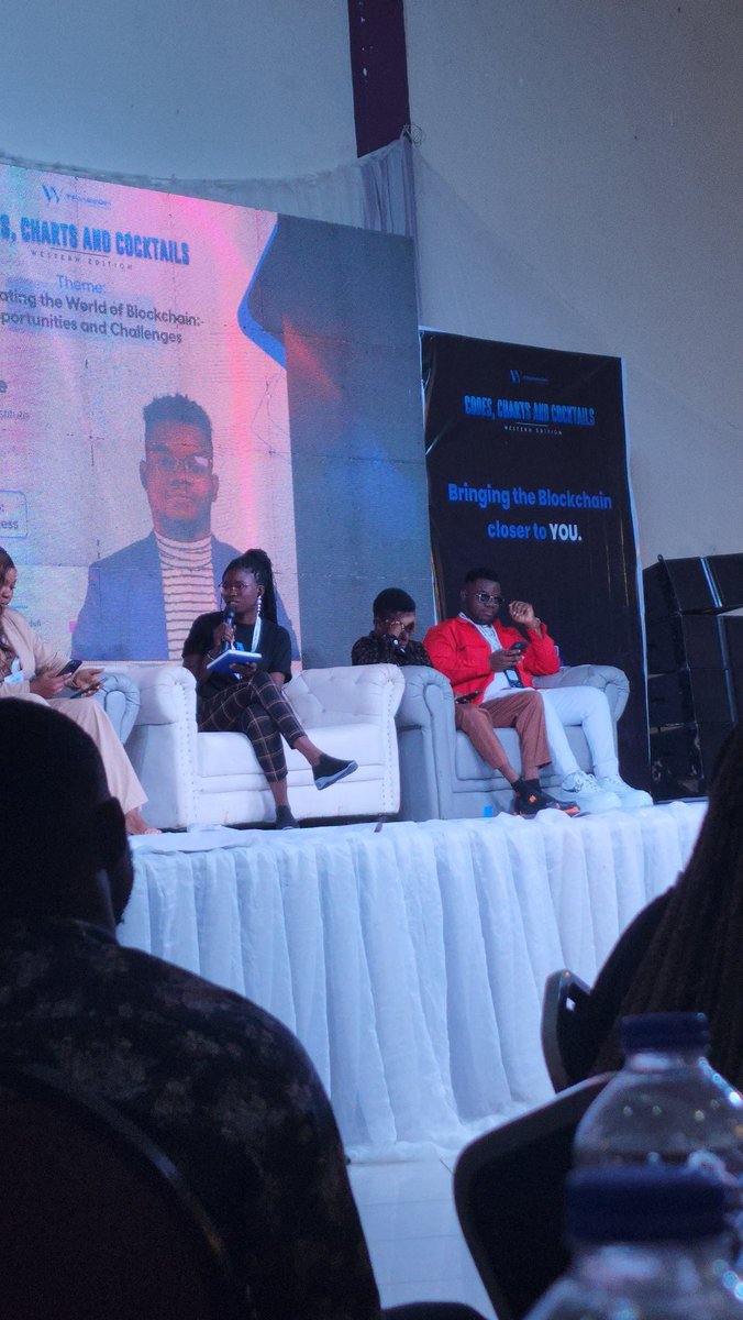 sirkhaycee's tweet photo. Thanks for having me @women_in_defi @SaraIdahosa
An exciting experience it wasโค๏ธ
Attendance was mind blowing ngl๐ฅ
See y'all in next year's editionโค๏ธ
#CCC
#CCCIBADAN https://t.co/rxCfgzMLwV