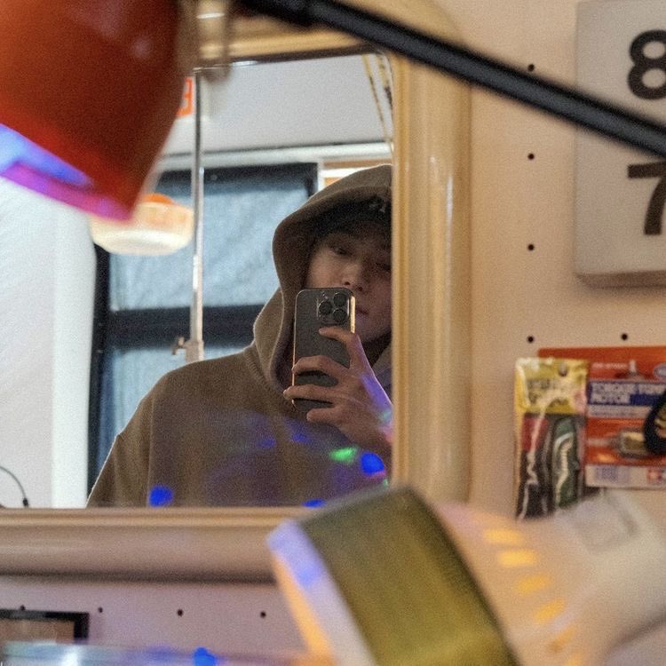 valentinypeach's tweet photo. ➵ jaeyong barista au

• where single dad and college dropout jaehyun works at his best friends cafe (and has a trillion other mini-jobs) and one day meets taeyong, who loves baked goods and barely ever sleeps. https://t.co/CfVcDmQEVX