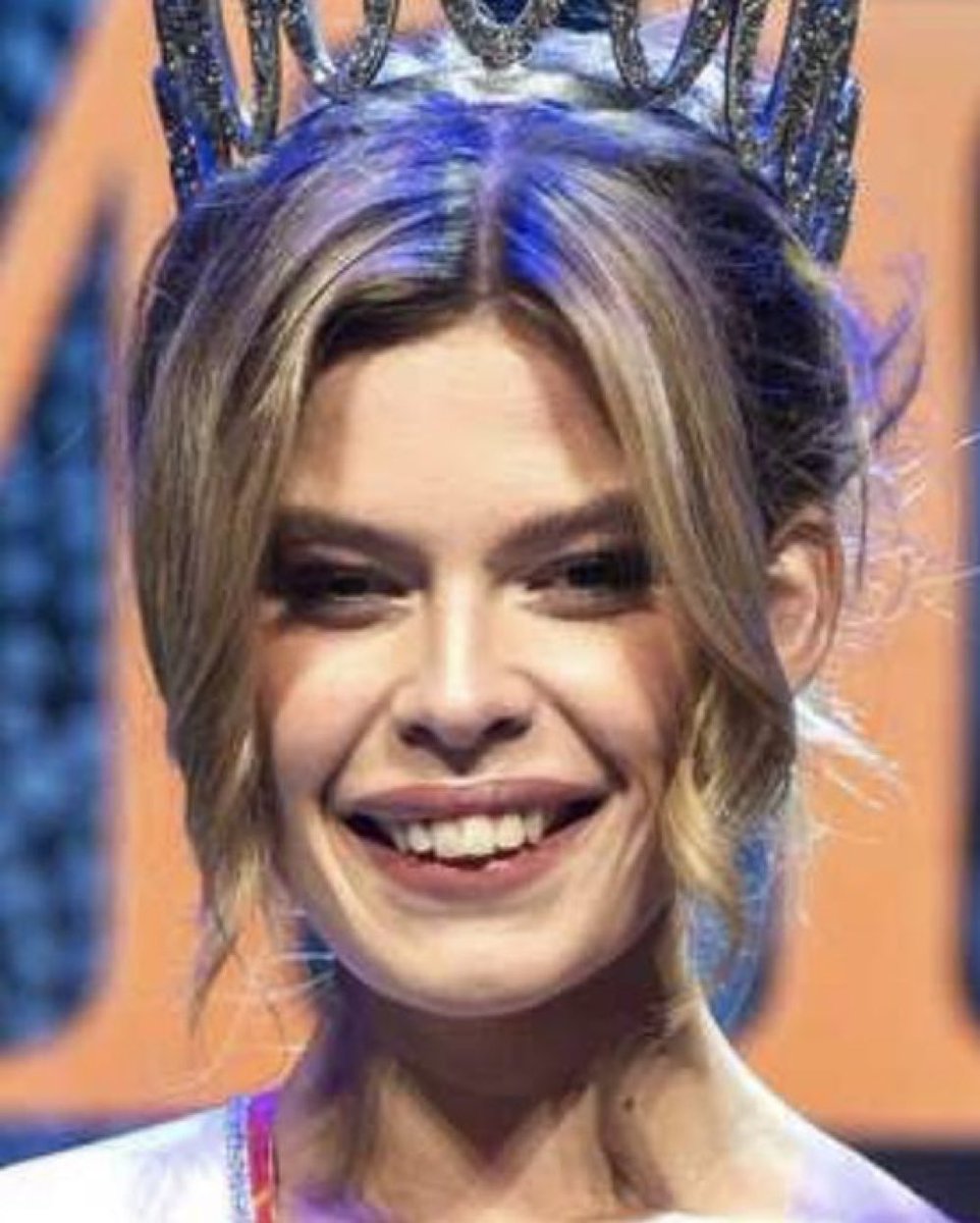 LangmanVince's tweet image. If you think the dude on the left should be Miss Universe Netherlands instead of the woman on the right. Take off the face diaper, put down the Ukraine flag, turn off CNN, and seek help you&apos;re in a Cult