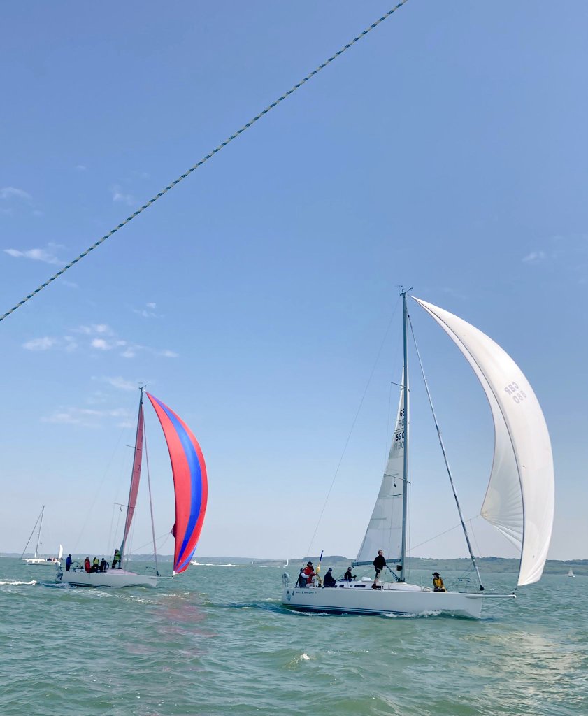 RACYachtClub's tweet image. Well done to Oli and the team on finishing the @RORCRacing St Malo Race, with @BritishArmy @fujitsu_uk British Soldier, @RAFSailingAssoc Red Arrow and @REYCOffshore Trojan also racing

#rolexfastnetrace