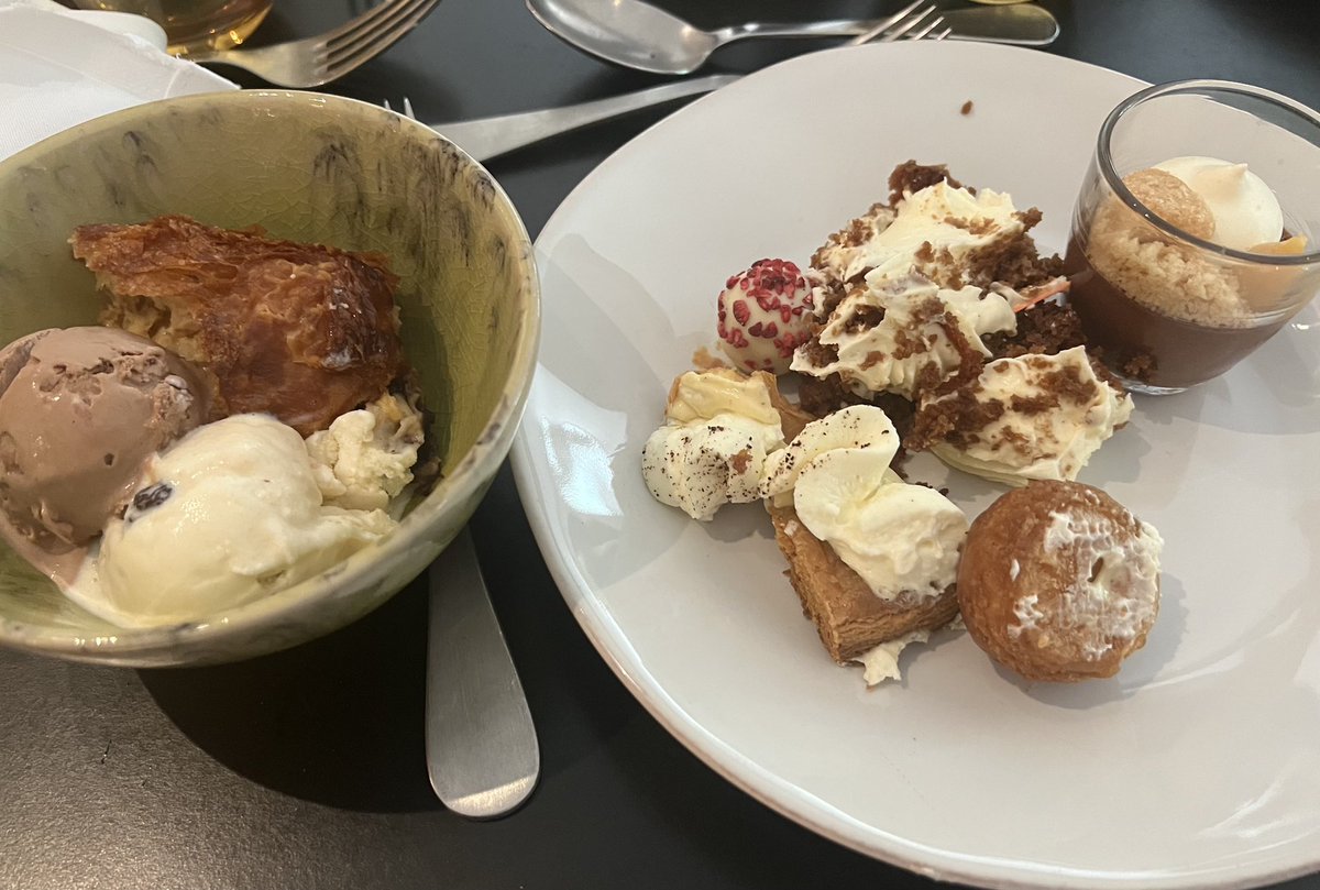 Hugh Jackman tweet media