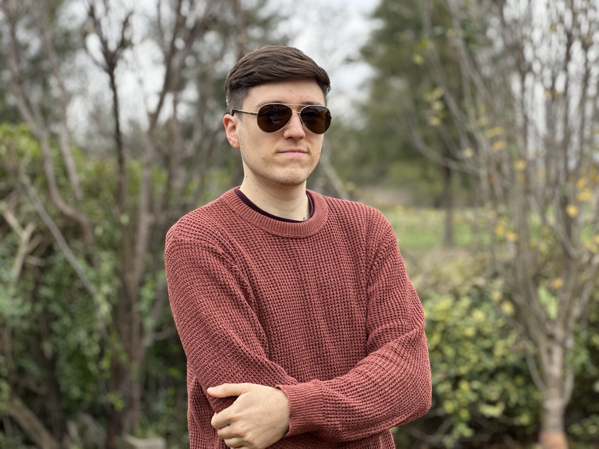nicolasfischman's tweet photo. 📸 modo retrato P60 Pro, S23 Ultra, iPhone 14 Pro

📏 misma distancia para cada foto https://t.co/nRYwRnG3nD