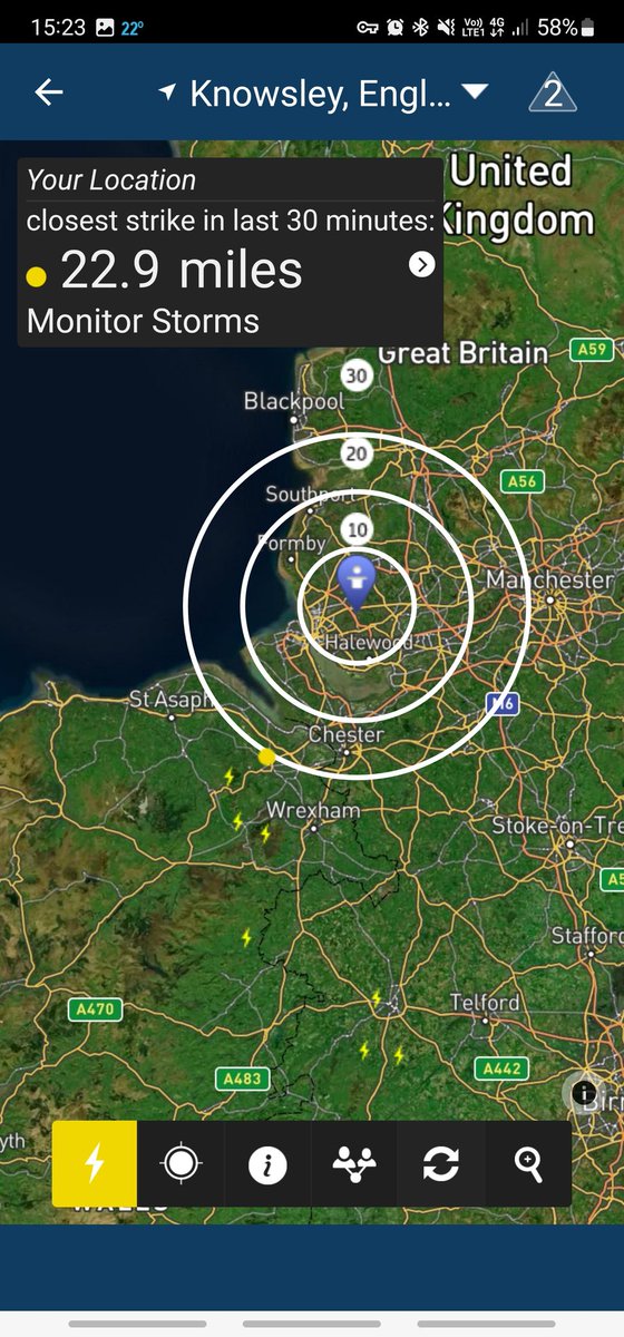 Beckylou1997's tweet image. Thunderstorm rolling in from wales, now over Liverpool👀😬⛈️#ukthunderstorm
#metoffice #weatherbug
#UK #England