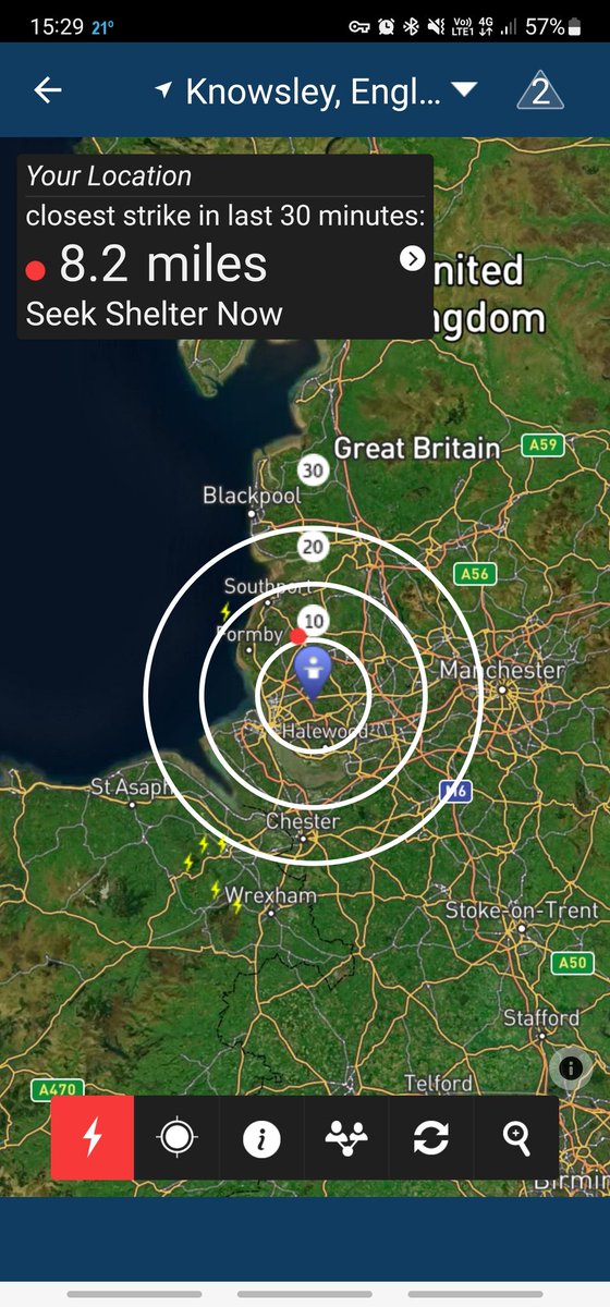 Beckylou1997's tweet image. Thunderstorm rolling in from wales, now over Liverpool👀😬⛈️#ukthunderstorm
#metoffice #weatherbug
#UK #England