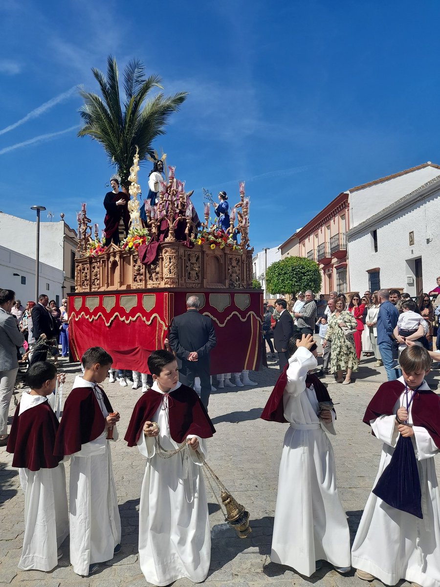 Hdad. Sacramental Ntro. Padre Jesús Nazareno tweet media