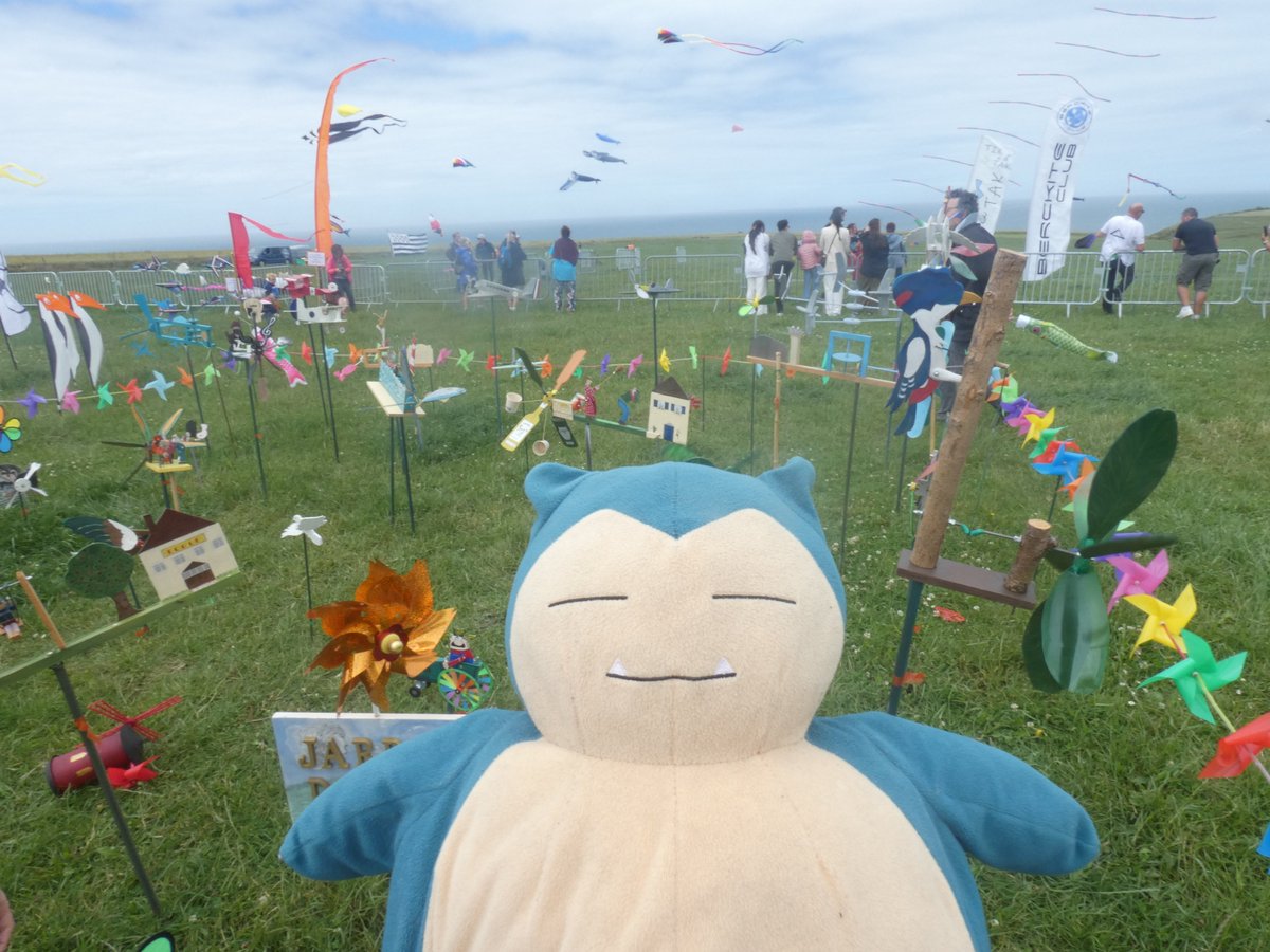 IzFlex's tweet photo. He loves wind https://t.co/mBfJT30Y2R