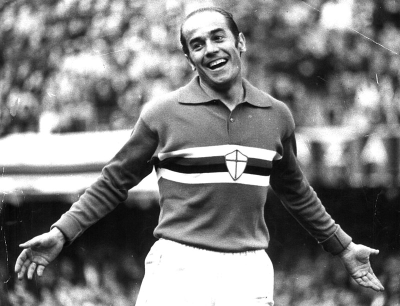 joaki007's tweet photo. Fallecimiento:El futbolista español Luis Suárez Miramontes, exjugador del Barça, leyenda del fútbol y Balón de Oro, falleció hoy en la ciudad de Milán (norte) a los 88 años de edad. https://t.co/0zfuUqSYH2