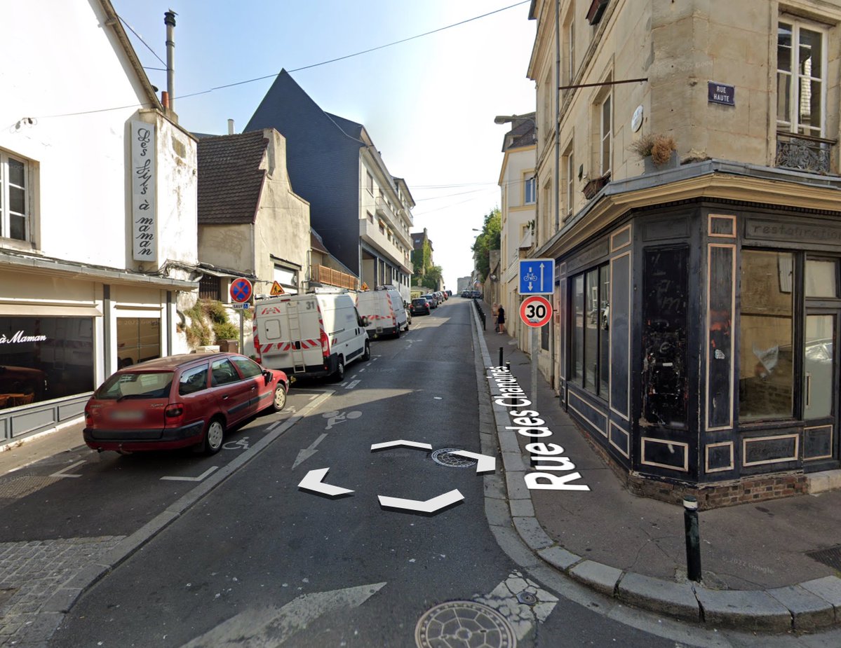 BattlefieldBen's tweet photo. #OTD #OpCharnwood #normandy23 

9 July

An anti tank gun, 6 pdr, and crew setup looking eastwards in Caen centre.

The realities here are this would have been staged. By this time the German forces had fallen back to the southern half of Caen. Not visible in this photograph, the rumble blocking the streets would have stopped most advances by armour in the centre area towards the allied approaches.

This is men of the British 3rd Infantry Division.
