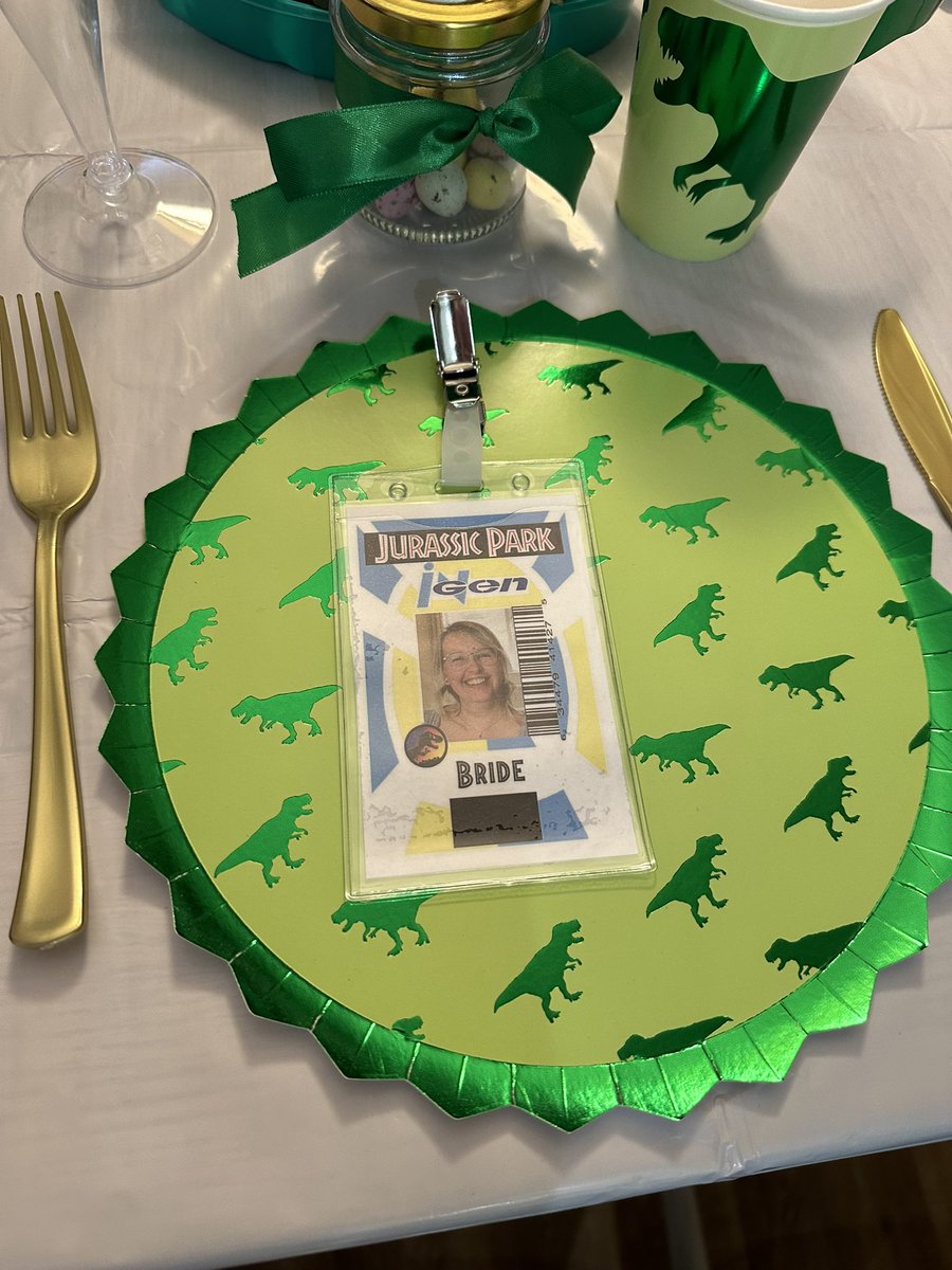 Humble_Halfling's tweet image. My family Hen do is very on brand! #JurassicPark #JurassicWorld #Hendo