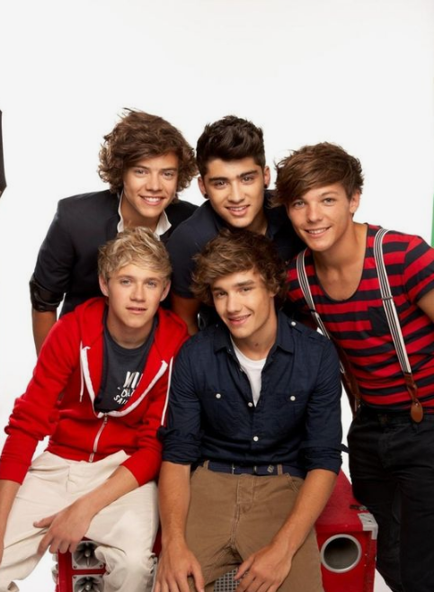 AboutMusicYT's tweet photo. Post your opinions on One Direction: https://t.co/ocUqBo1br2