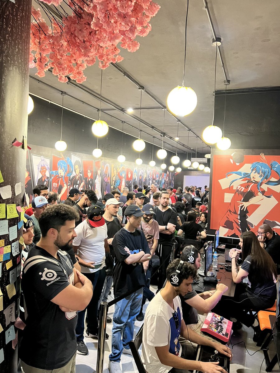 jbbrazil84's tweet photo. #BarFightSP
uma equipe incrível, que fez essa festa maravilhosa acontecer! 
@GeekCookTr @knightsou1 @Alemeras_SGP @Lucha_julio @SagazBarFight @A_Fellipe_ 
🙏🏼
Obrigado @tanakachunli @ronaldocharuto @SteelSeriesBRA #Benq e, claro, @spadagamer1, que profissional.
Breve imgs oficiais https://t.co/f6KKVxgqLU
