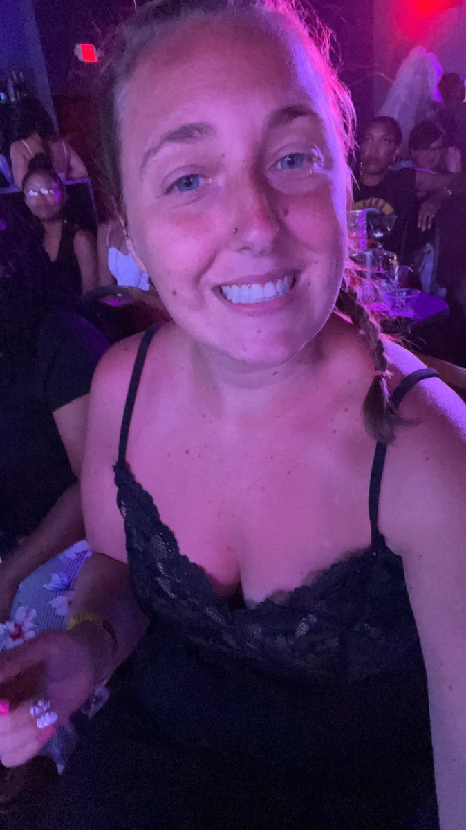 malloryann48's tweet photo. Sooo much fun in Sin City https://t.co/iHBhMWnGzN