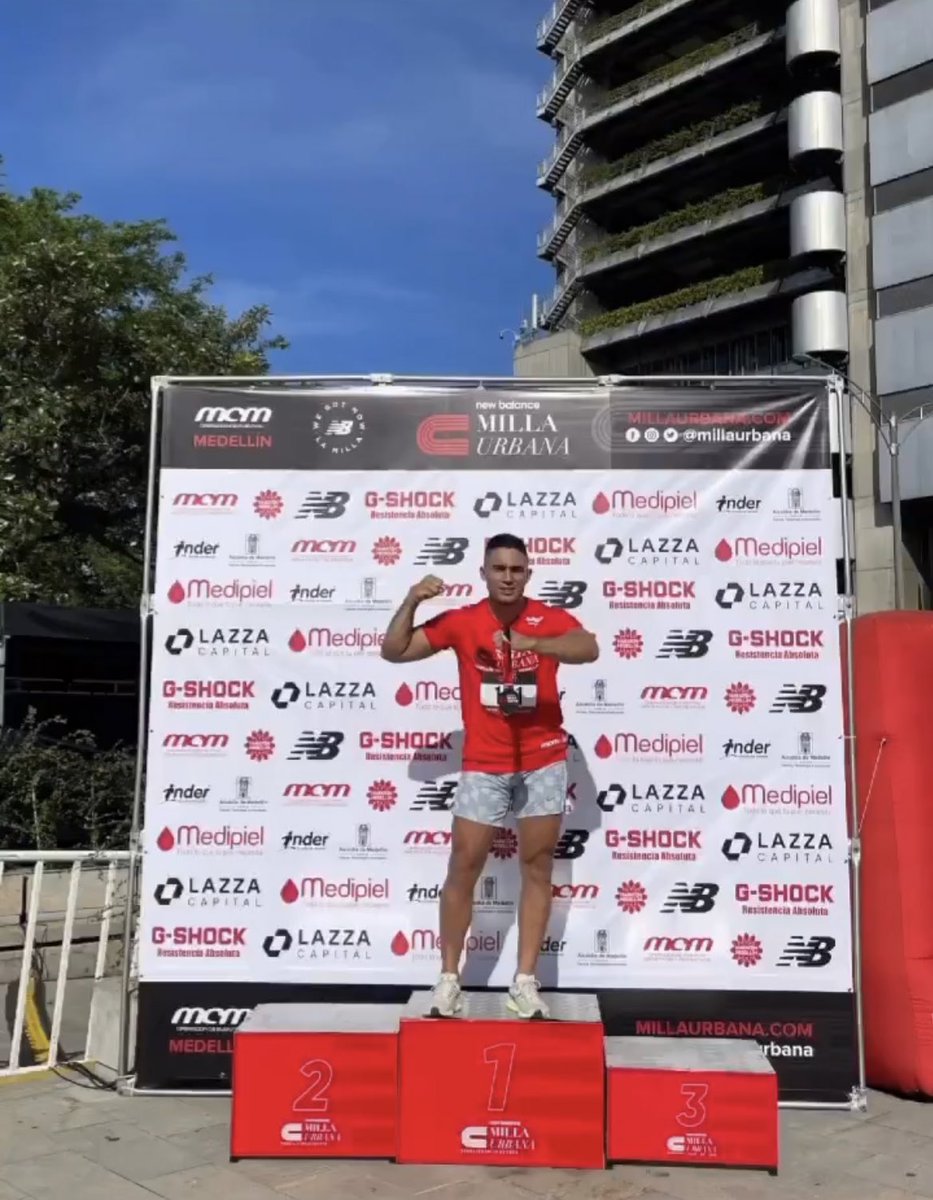 RunningBalboaCo's tweet photo. ¡Cada Medalla cuenta una historia de pasión runner! 🏅
¡Felicitaciones Atletas! 💪🏼👏🏼💪🏼👏🏼💪🏼
#NBMillaUrbana #NewBalanceCO #RBPower https://t.co/9Pz4eYUXpo