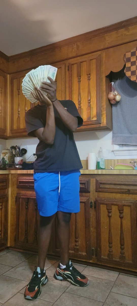 Just be patient baby aye you know I'm Slammin🤾on a daily im way past that bullshit I ain around if it ain paying 🎱
#Slammin