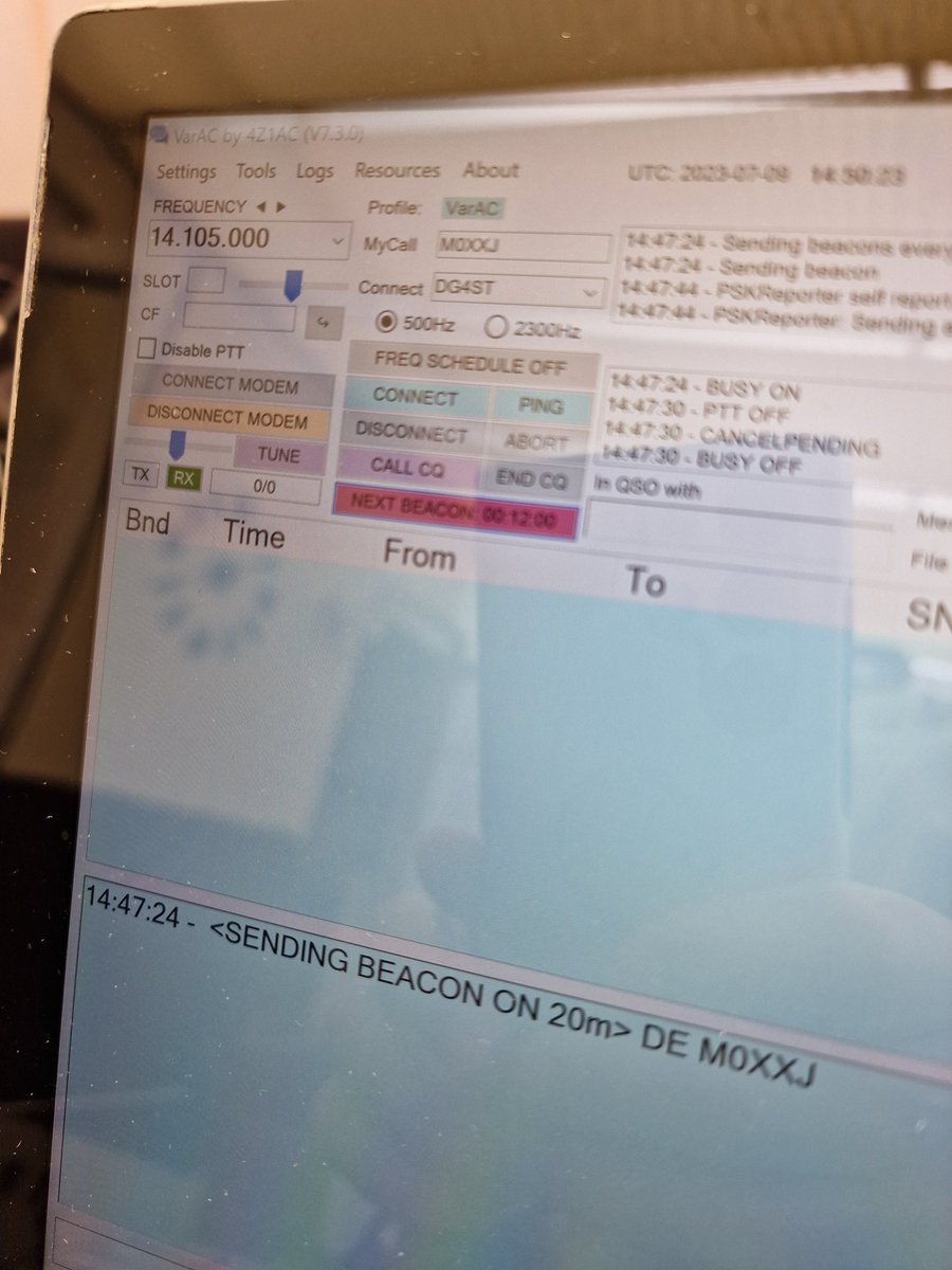 jonathancreaser's tweet photo. Checking to see if there's much #varahf #varac activity this afternoon on #20m #amateurradio #hamradio #digimode #HF Perhaps everyone is on #FT8 ? VarAC is a conversational mode, so quite a lot more fruitful than FT8, IMHO 😁 https://t.co/N3zh5flDvQ