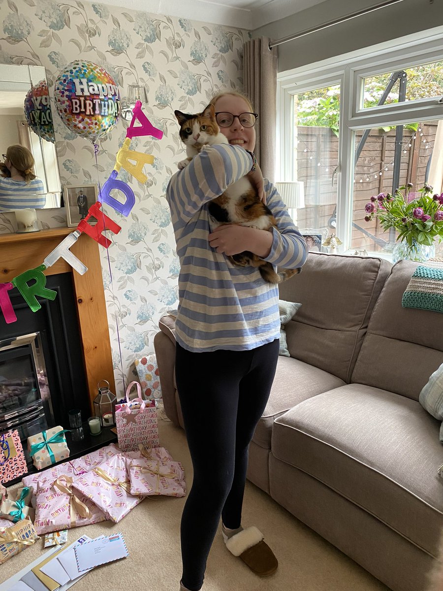 Katie 🌈 | 26 tweet media