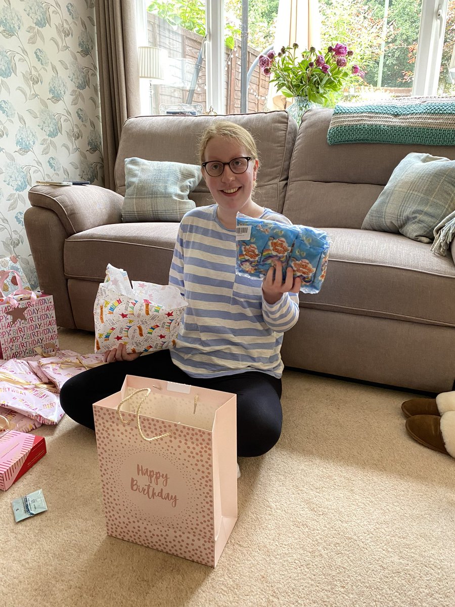 Katie 🌈 | 26 tweet media