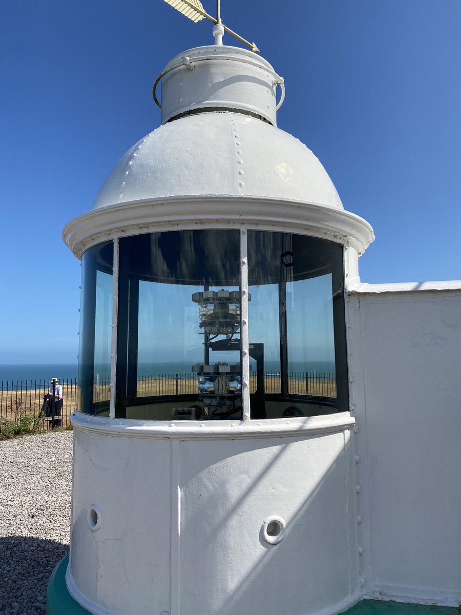 RWD1001's tweet photo. Inspections of Aids To Navigation across the @trinityhouse_uk estate continue. Here at Berry Head. #IALA. Keeping shipping and mariners safe and supporting the safe flow of trade around our shores. https://t.co/cBOJOgDP4L